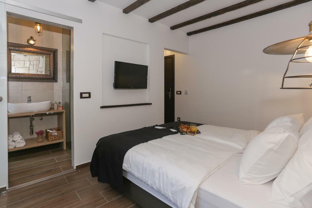 Luxury Rooms Dino Split Dış mekan fotoğraf