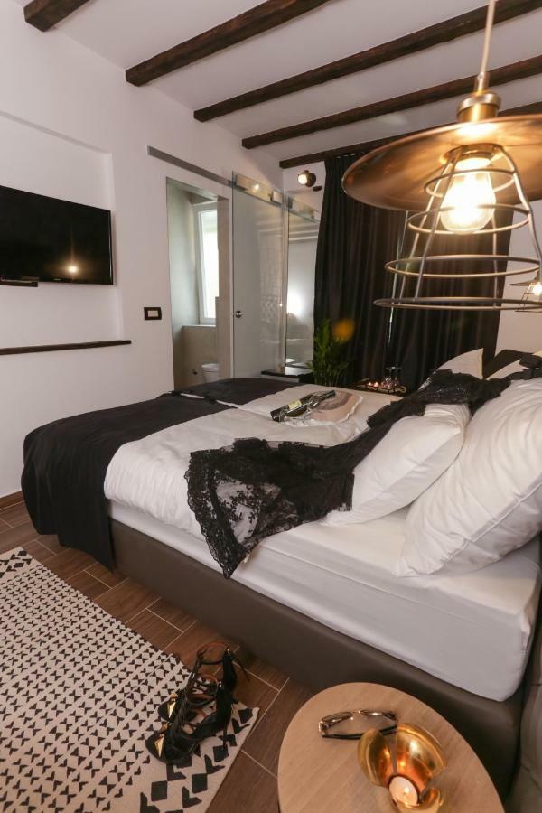Luxury Rooms Dino Split Dış mekan fotoğraf